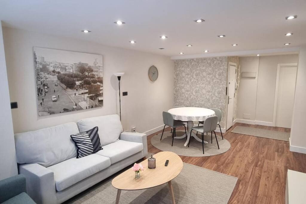 Apartamento Trellis A Coruna Ngoại thất bức ảnh